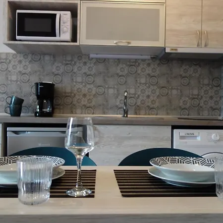 Blue Sky Lägenhet Peraía